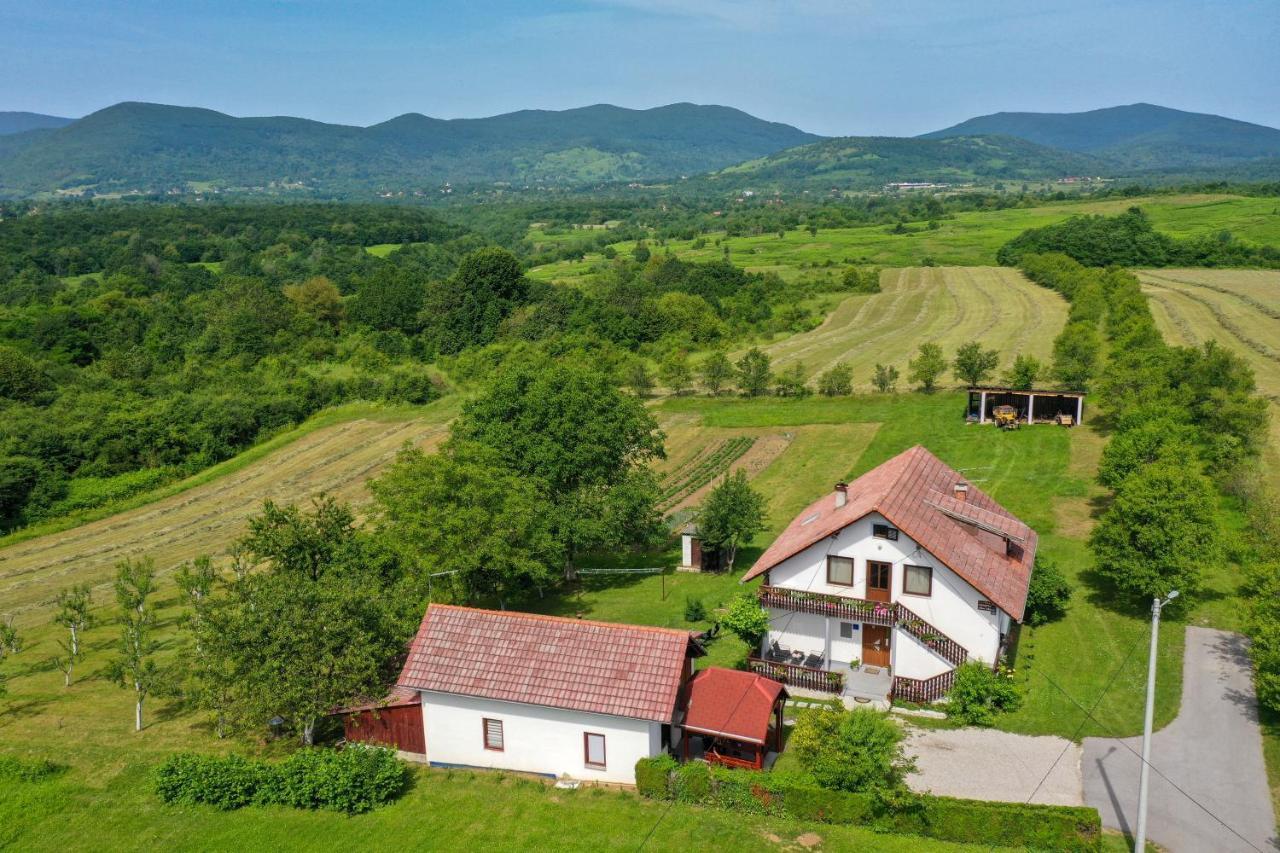 Apartman Plum Plitvice Dreznik Grad Exterior photo